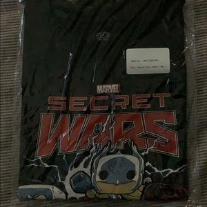 Pop! Funko Marvel Secret Wars t shirt